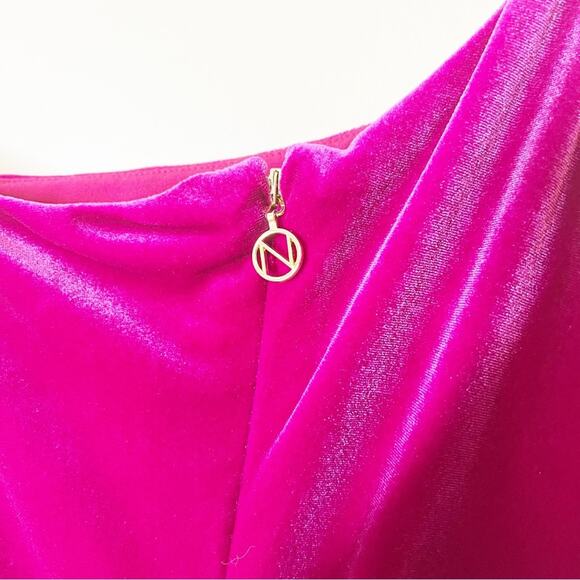 NWT Nookie Amara Gown XS Pink Velvet One Shoulder Ruched Formal Dress Split - Picture 6 of 8